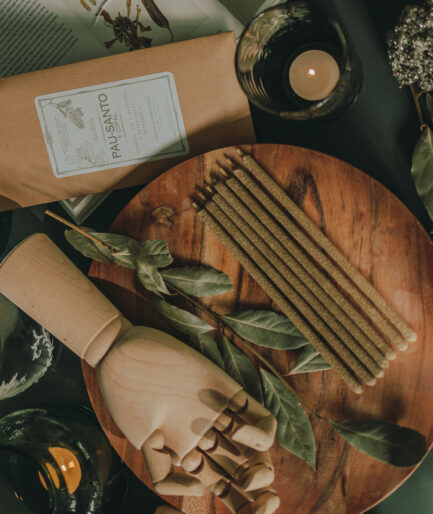 incenso natural | pau-santo e copal